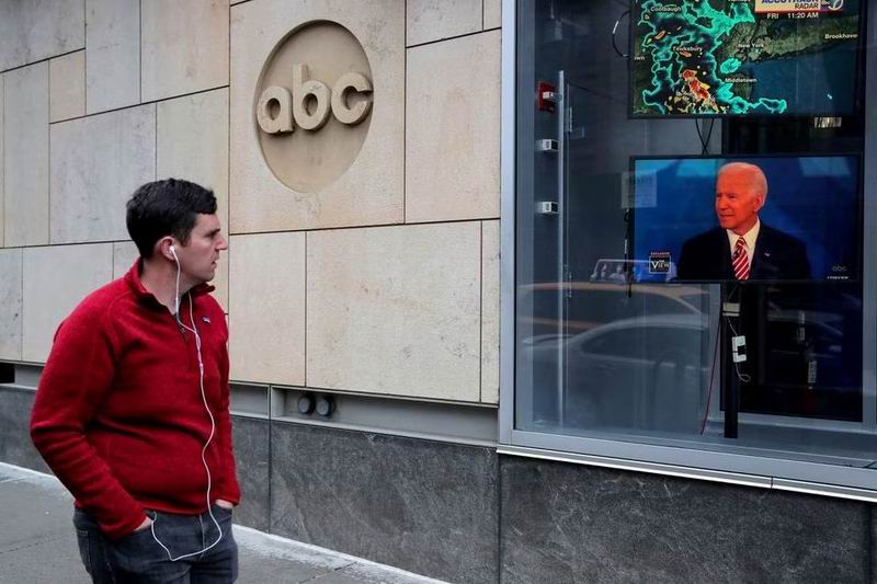ABC为迪士尼削减成本解雇高级管理人员