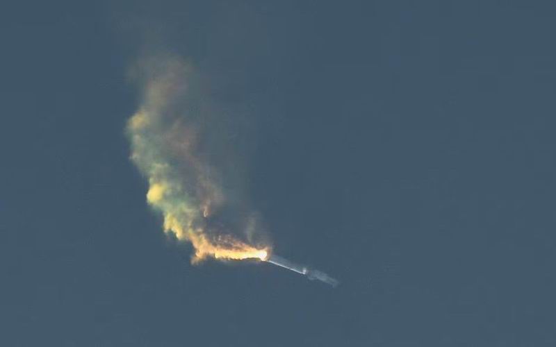 埃隆马斯克的星际飞船升空几分钟后爆炸