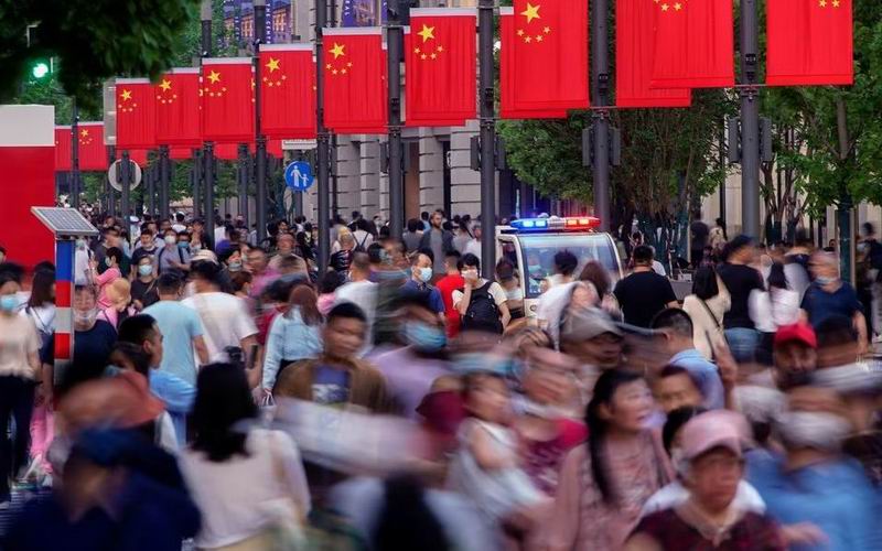 中国至少三个主要城市取消了购房限制